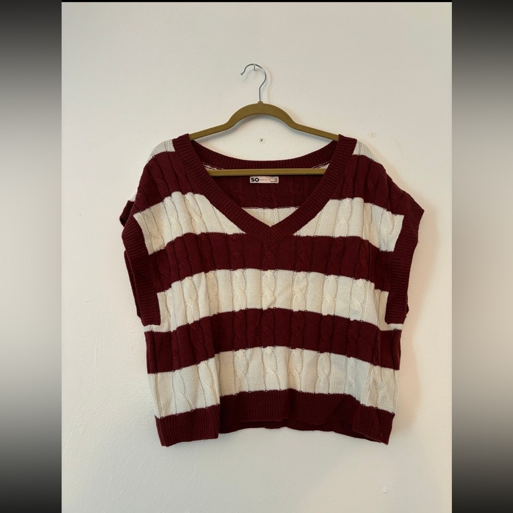 SO Womens Cropped Sweater Vest